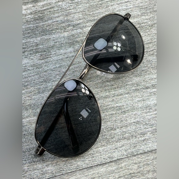 Governor FWG DG0822 Aviator Pilot Sunglasses Gunmetal Gray Smoke Lens - Picture 14 of 16